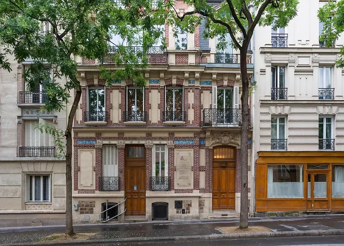Maison 1887 *
