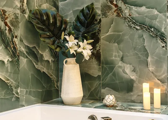 Maison 1887 公寓式酒店 *